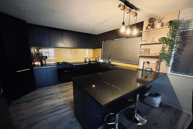 Photo of property in 43b Hillcrest Road, Papatoetoe, Auckland, 2025
