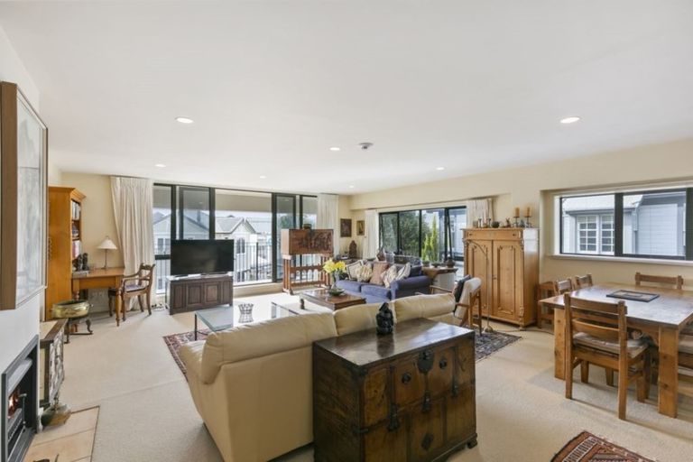 Photo of property in 12/28u Hobson Street, Thorndon, Wellington, 6011