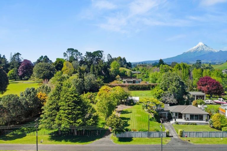 Photo of property in 25 Atkinson Road, Hurworth, New Plymouth, 4371