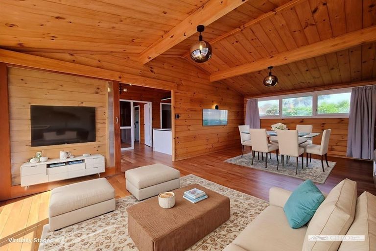 Photo of property in 283a Beach Road, Campbells Bay, Auckland, 0630