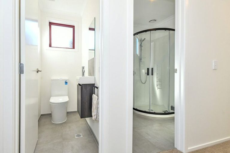 Photo of property in 23 Te Tihi Street, Wiri, 2104