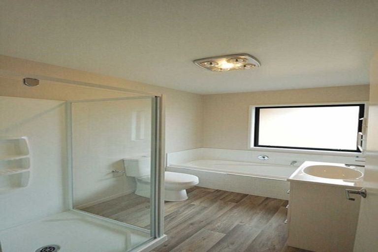 Photo of property in 16 Lydiard Drive, Rolleston, 7615