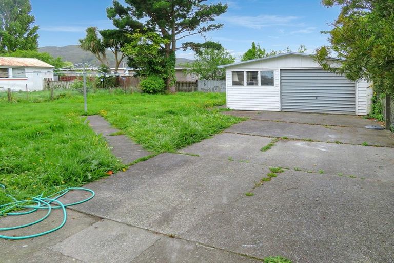 Photo of property in 46 Karaka Street, Wainuiomata, Lower Hutt, 5014