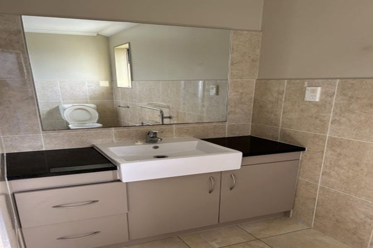 Photo of property in 12b Lili Road, Tuakau, 2121