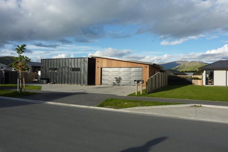 Photo of property in 9 Myles Way, Lower Shotover, Queenstown, 9304