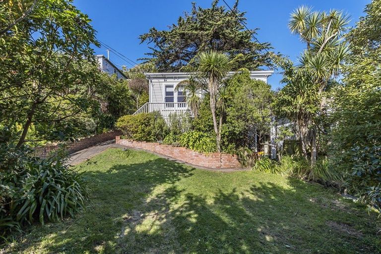 Photo of property in 11 Taft Street, Brooklyn, Wellington, 6021