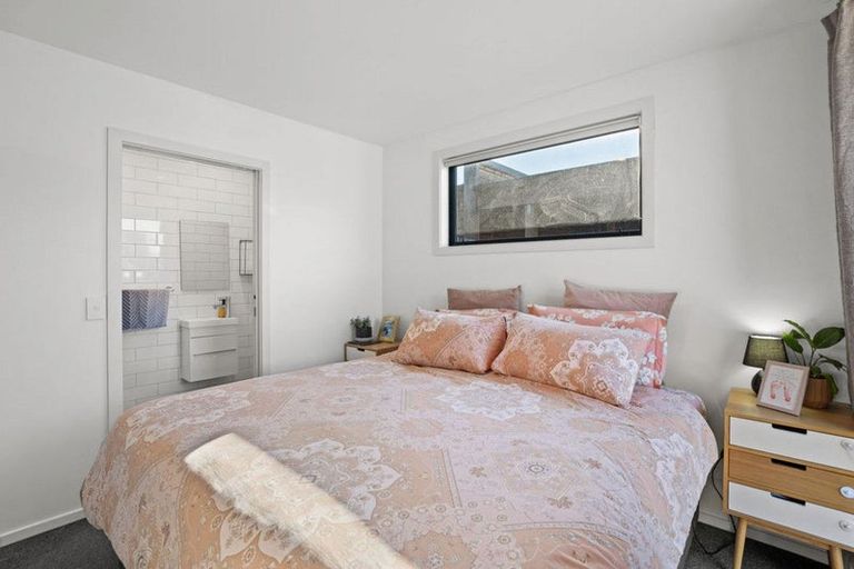 Photo of property in 13 Lauder Street, Lake Hayes, Queenstown, 9304