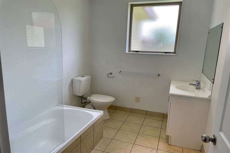 Photo of property in 19 Margarita Rise, Pukekohe, 2120
