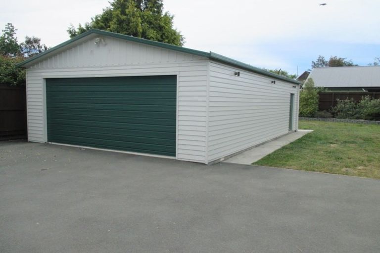 Photo of property in 403 Mairehau Road, Parklands, Christchurch, 8083