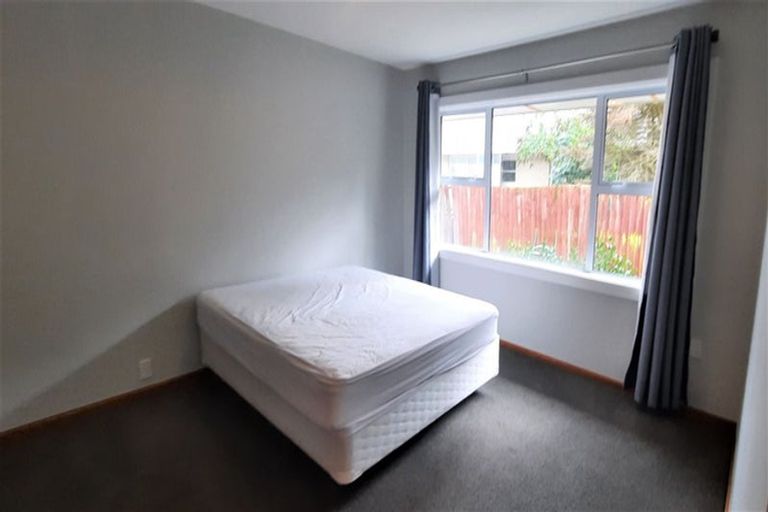 Photo of property in 1/12 Ashfield Place, Ilam, Christchurch, 8041