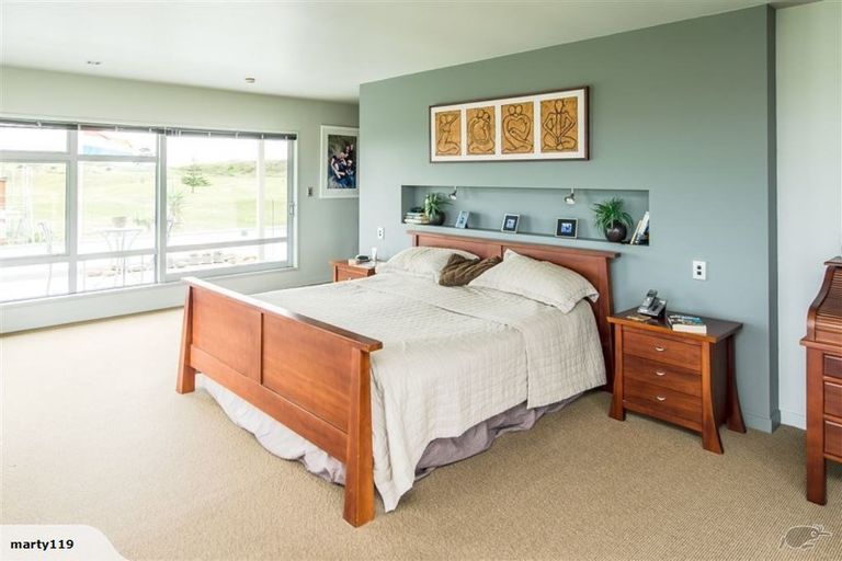 Photo of property in 34 Longbeach Drive, Castlecliff, Whanganui, 4501