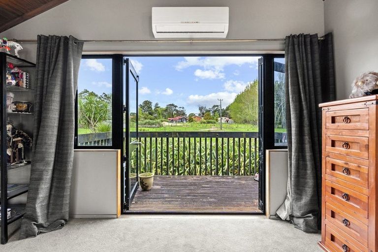 Photo of property in 5 Pukanui Avenue, Totara Park, 2019