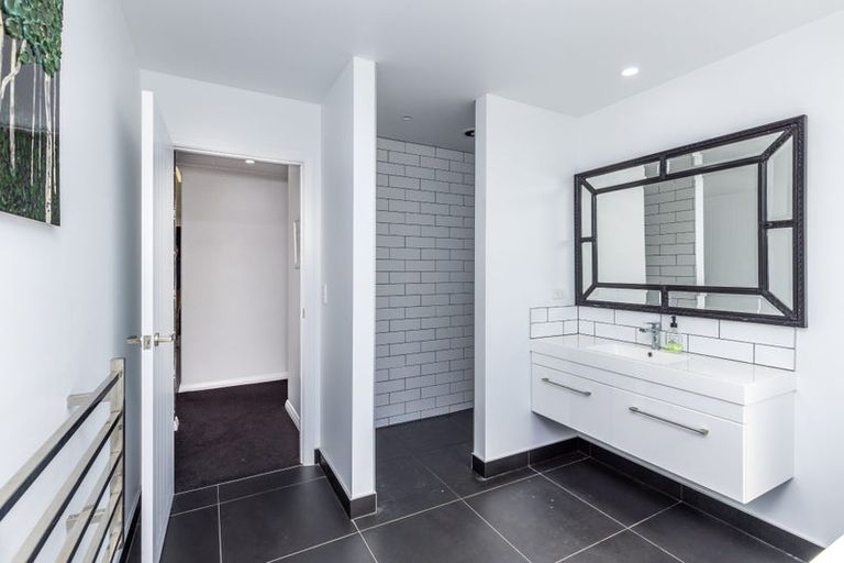 Photo of property in 2 Oak Ridge Drive, Te Awamutu, 3800