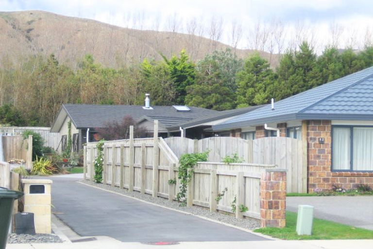 Photo of property in 56 Awatea Avenue, Paraparaumu, 5032