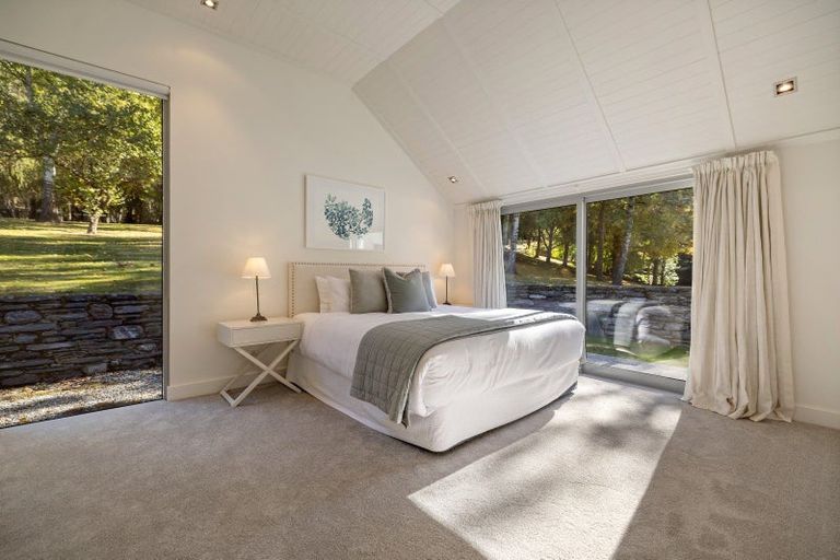 Photo of property in 64 Hunter Road, Speargrass Flat, Queenstown, 9371
