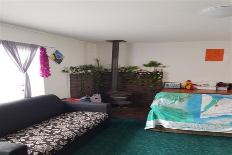 Photo of property in 8 Rako Place, Manurewa, Auckland, 2102