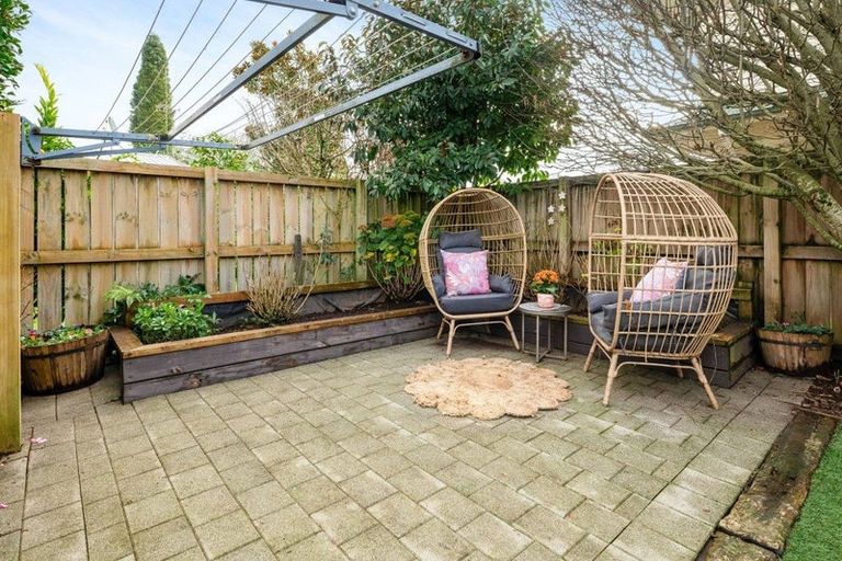 Photo of property in 25 Casey Avenue, Fairfield, Hamilton, 3214