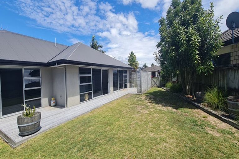 Photo of property in 3 Portofina Court, Papamoa Beach, Papamoa, 3118