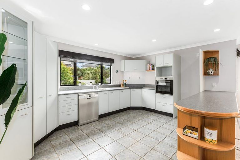 Photo of property in 3 Gybe Place, Whitby, Porirua, 5024