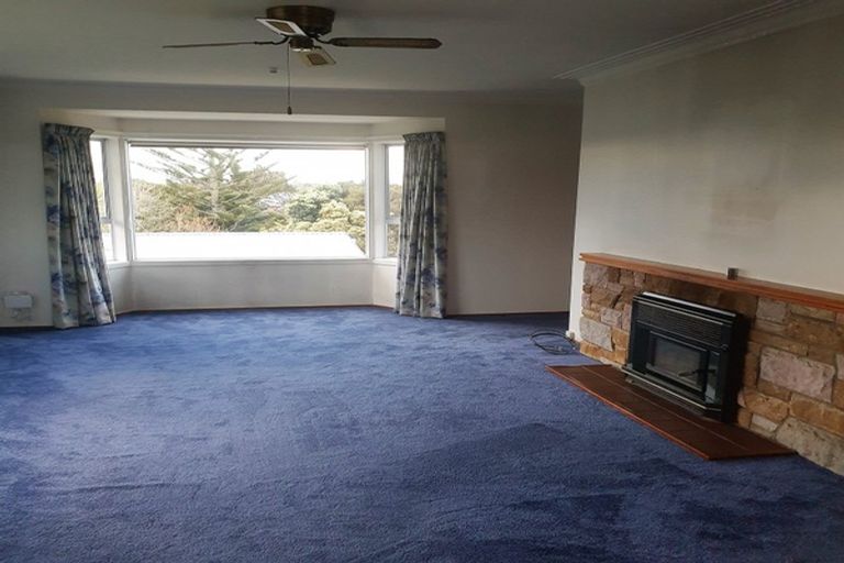 Photo of property in 10 Kaiwaka Road, Waiuku, 2123