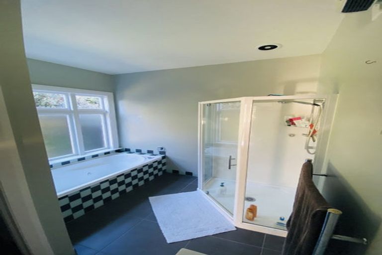 Photo of property in 6 Kenwyn Avenue, St Albans, Christchurch, 8052