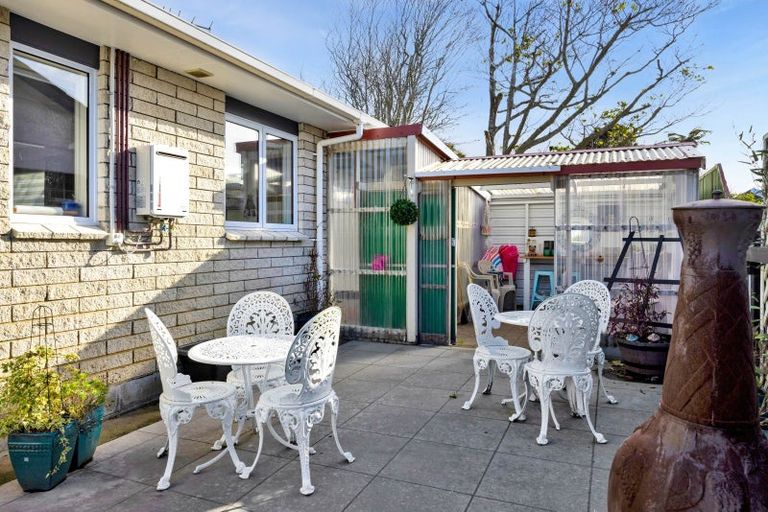 Photo of property in 24b Surrey Street, Hawera, 4610