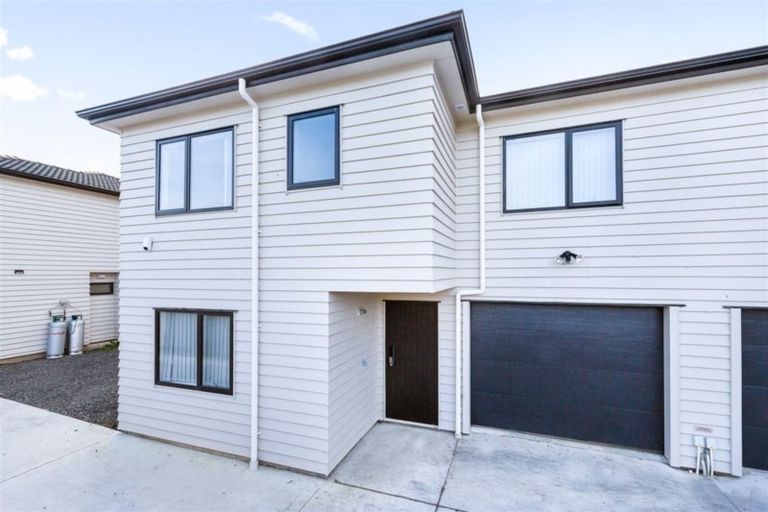 Photo of property in 54b Cambridge Terrace, Papatoetoe, Auckland, 2025