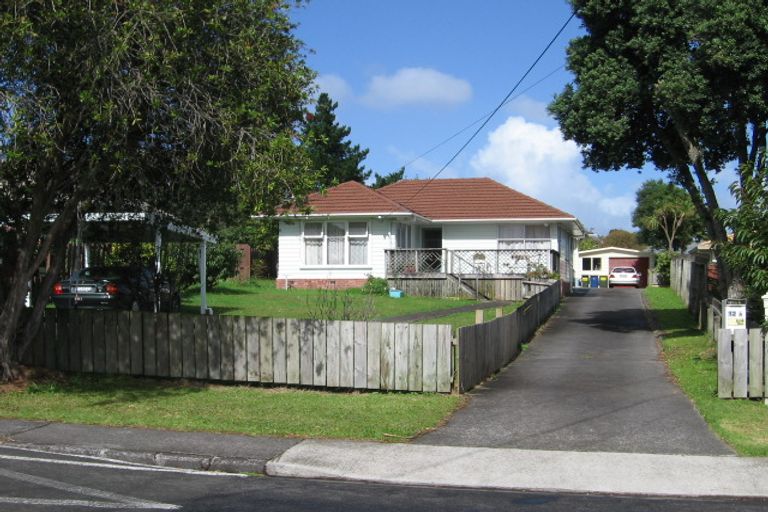 Photo of property in 12 Daytona Road, Henderson, Auckland, 0610