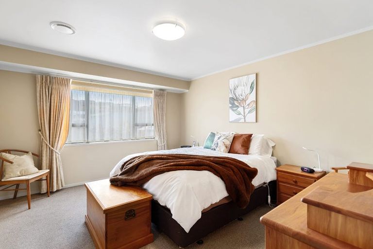 Photo of property in 10 West Ridge Drive, Western Heights, Hamilton, 3200