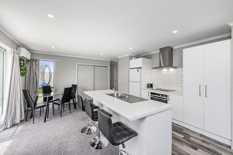 Photo of property in 52 Lucca Crescent, Rolleston, 7615