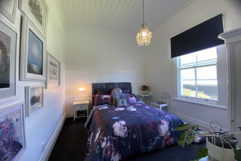 Photo of property in 32 Belt Road, Moturoa, New Plymouth, 4310