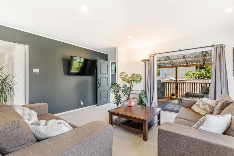 Photo of property in 34b Ranui Station Road, Ranui, Auckland, 0612