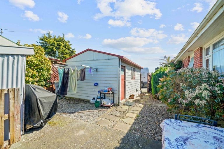 Photo of property in 102 Amyes Road, Hornby, Christchurch, 8042