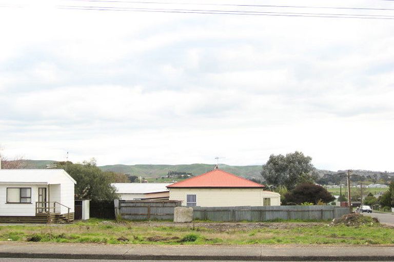 Photo of property in 42 Racecourse Road, Waipukurau, 4200