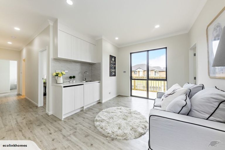 Photo of property in 11 Lavey Road, Flat Bush, Auckland, 2019