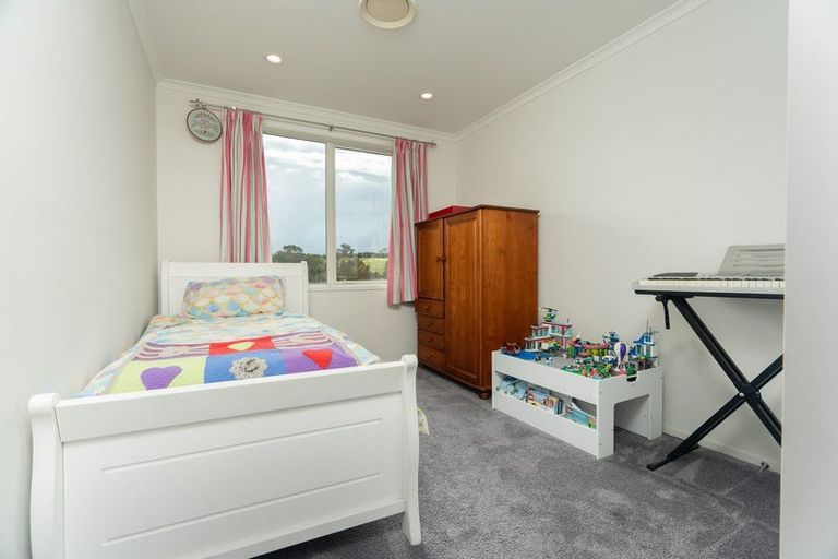 Photo of property in 160 Gray Road, Te Kamo, Kamo, 0185