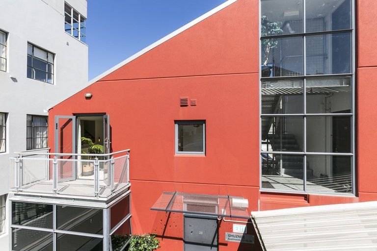 Photo of property in Hannahs Corner, 24/8 Leeds Street, Te Aro, Wellington, 6011