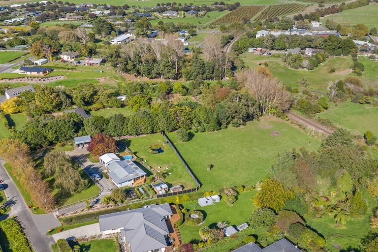 Photo of property in 43 Railway Terrace, Ohau, 5570