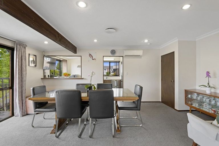 Photo of property in 231 Maidstone Road, Avonhead, Christchurch, 8042