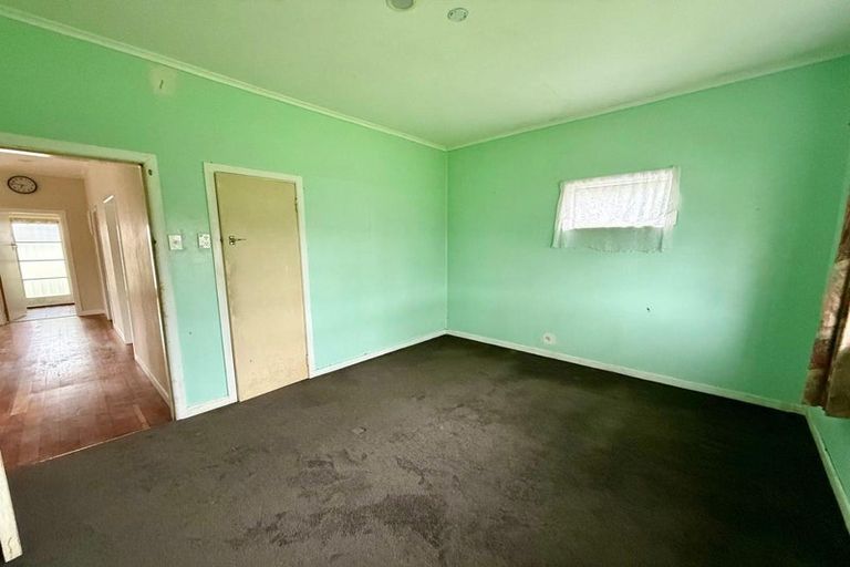 Photo of property in 5 Thomas Road, Mangere, Auckland, 2022