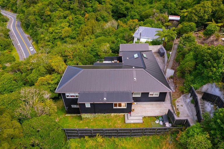 Photo of property in 77 Old Porirua Road, Ngaio, Wellington, 6035