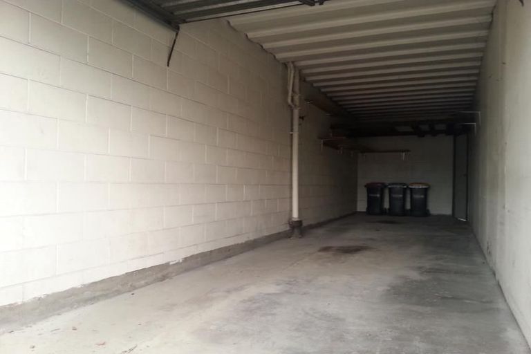 Photo of property in 4/107 Holly Road, St Albans, Christchurch, 8014