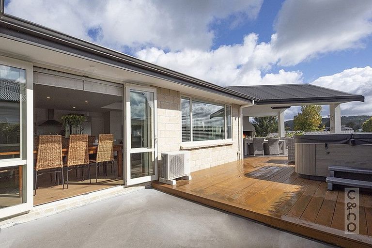 Photo of property in 65 Kaipara Portage Road, Riverhead, 0820