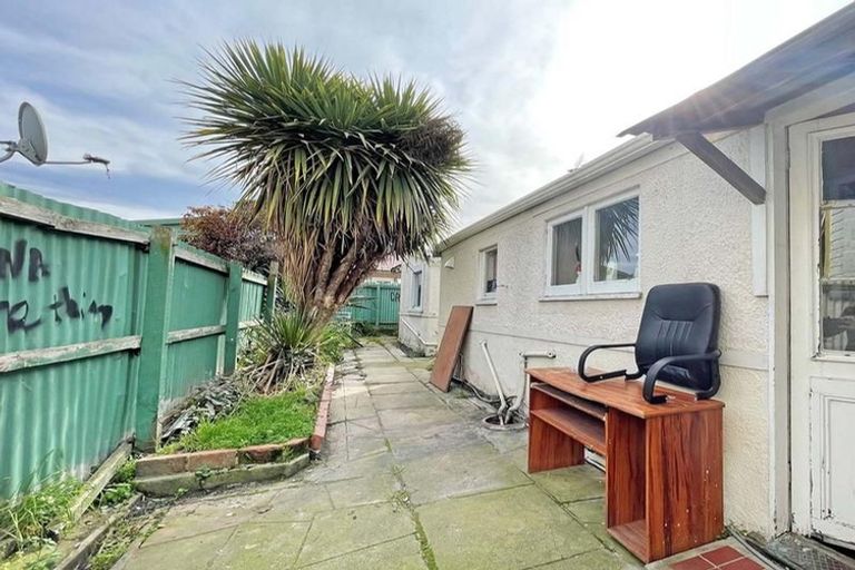 Photo of property in 10 Clyde Street, North Dunedin, Dunedin, 9016