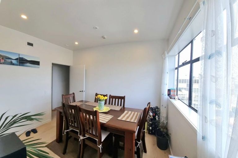 Photo of property in Quantum On Thorndon Quay, 5/163b Thorndon Quay, Pipitea, Wellington, 6011