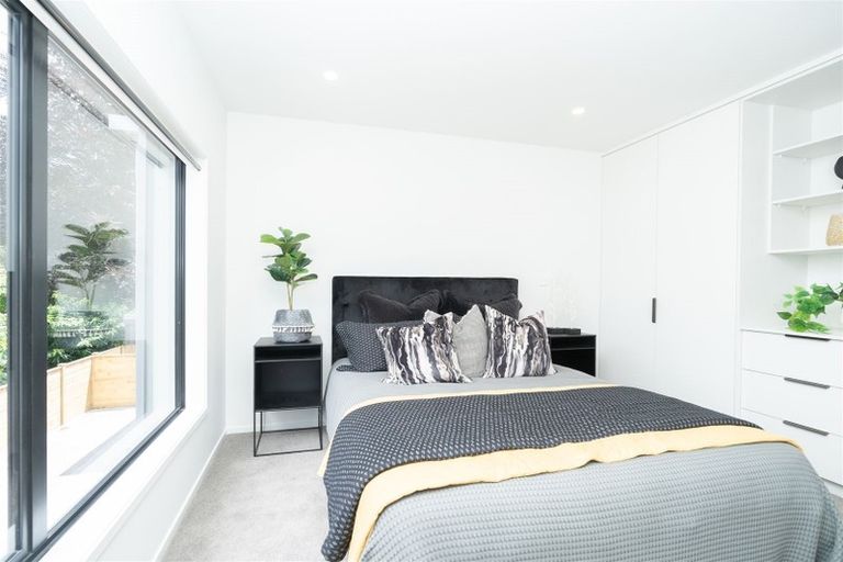 Photo of property in 23u2 Strowan Avenue, Fairfield, Hamilton, 3214