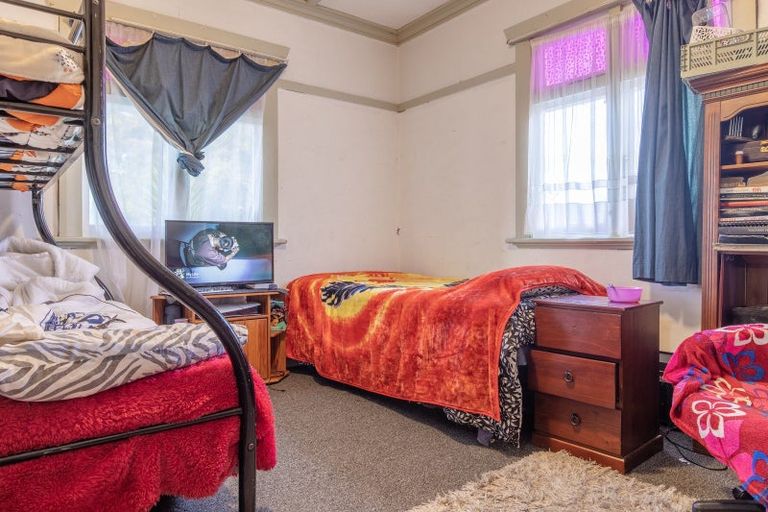 Photo of property in 38 Brogden Street, Otane, 4202