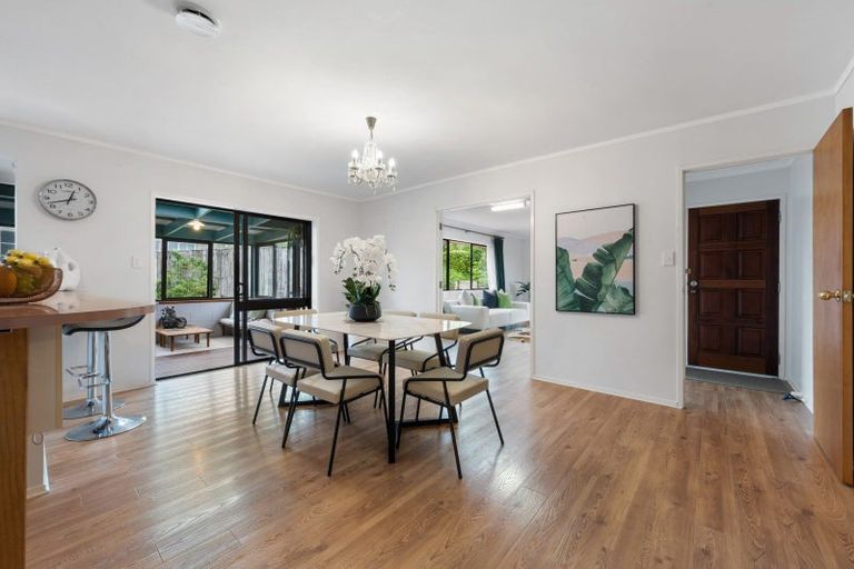 Photo of property in 71 Aberfeldy Avenue, Highland Park, Auckland, 2010