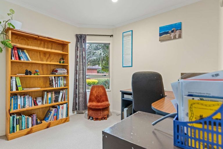 Photo of property in 4 Lockhart Place, Rototuna, Hamilton, 3210