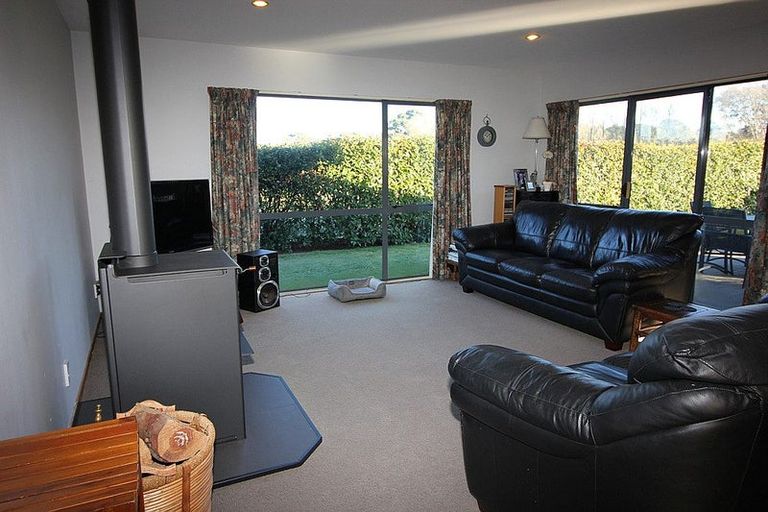 Photo of property in 9 Lordship Place, Templeton, Christchurch, 8042